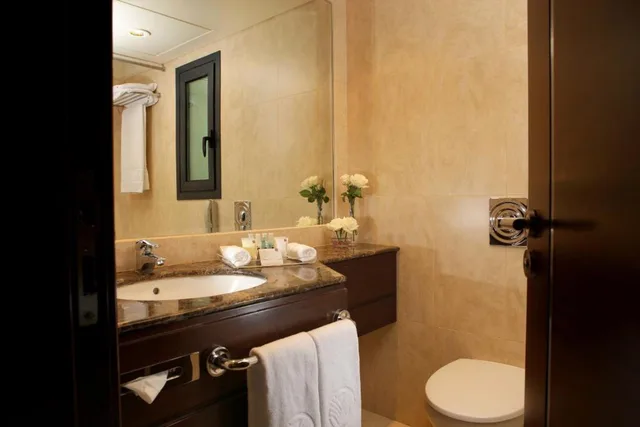 Studio, Sea View, Raouche Arjaan By Rotana Beirut 2/2