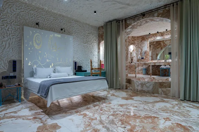 2 Bedrooms, Suite, with Pool، Calilo 1/1