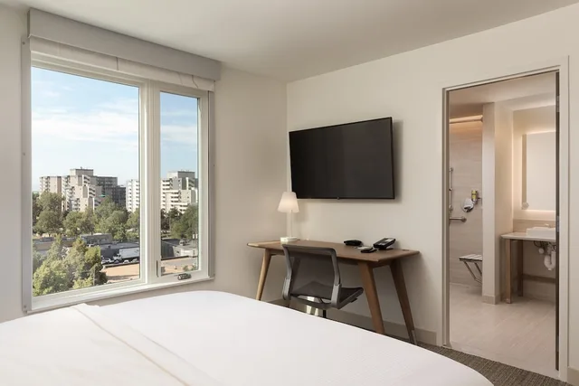 Studio, King Bed, Accessible, Element Denver Downtown East 2/3