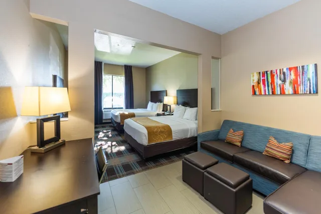 جناح بسرير كوين لذوي الإعاقة، Comfort Suites Houston West At Clay Road 7/10