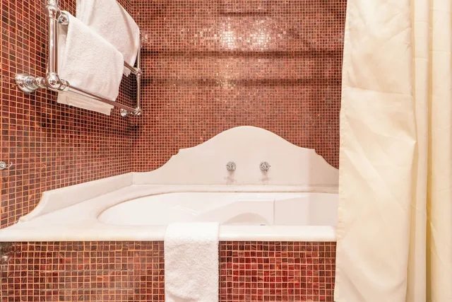 Luxury, Suite, King Bed, Park View, 2 Bathrooms، Relais Villa San Martino 5/5