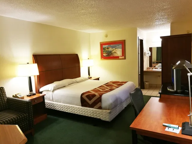 غرفة قياسية بسرير كينج، The Vietta Hotel 6/10