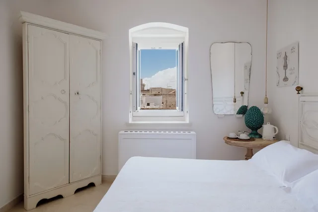 غرفة كلاسيكية بسرير كوين، Palazzo De Mori 1/7