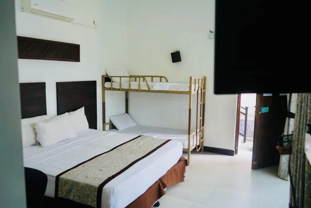 غرفة رباعية، Amaluna Resorts 1/2