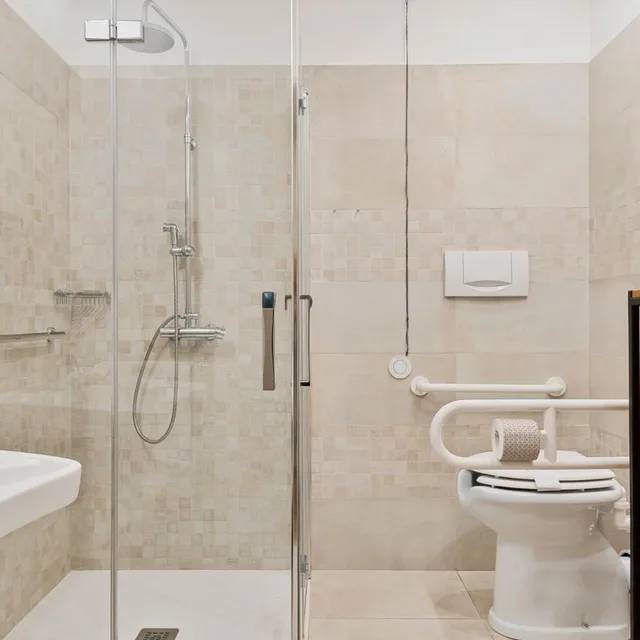 Room, Double or Twin Bed, Accessible, Hotel Excelsior 2/3