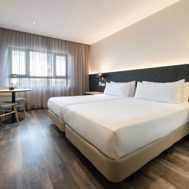 غرفة متصلة قياسية، Hotel Cadiz Paseo Del Mar Affiliated By Melia 2/10