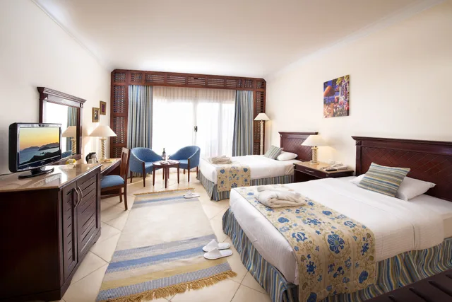 غرفة سوبيريور بسرير مزدوج بإطلالة على الحديقة، Amwaj Oyoun Resort and Spa 5/10
