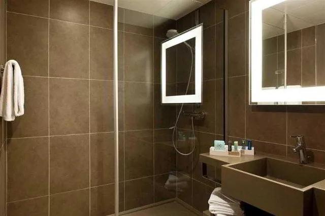 City, Executive, Double Bed, with View، Novotel Gent Centrum 4/4