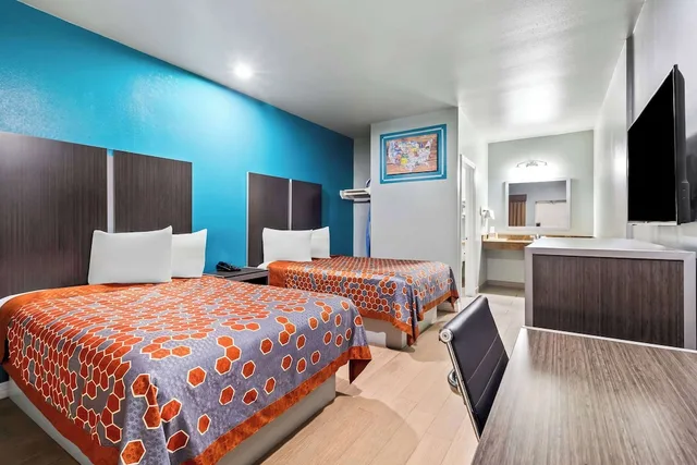 غرفة قياسية بسريرين مزدوجين للمدخنين، Econo Lodge Inn & Suites Channelview - Houston East 1/2
