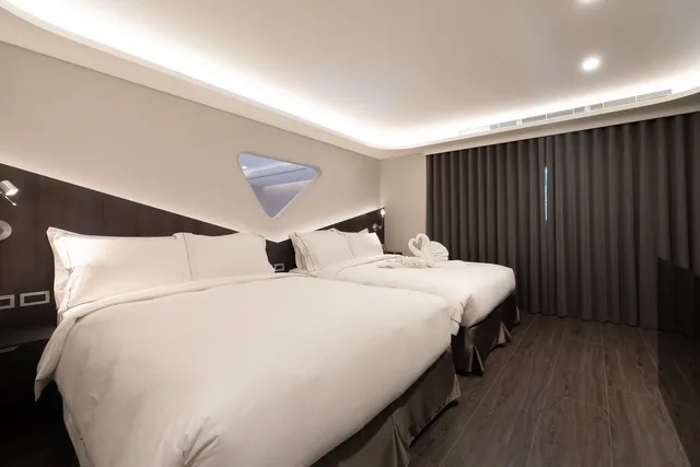 Grand, Loft, 2 Double Beds, Starhaus Hotel 1/1