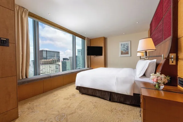 جناح تنفيذي بسرير كينج، Shangri La Tokyo 4/5