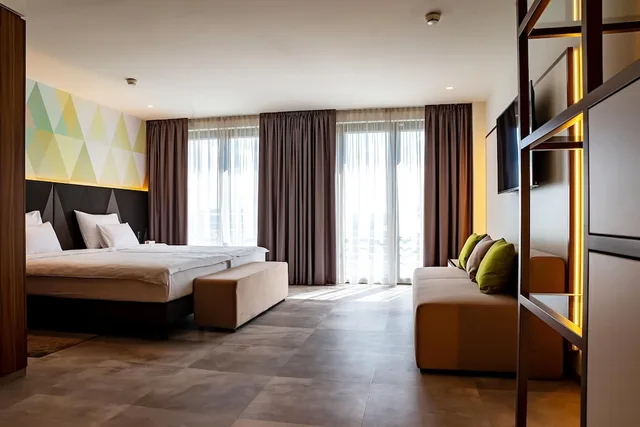 غرفة ديلوكس بسرير كينج، DoubleTree by Hilton Ljubljana 1/10