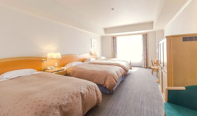 غرفة رباعية بثلاثة أسرّة بإطلالة على البحيرة، Iyashi No Resort Kaga No Sachi Hotel Arrowle 2/3