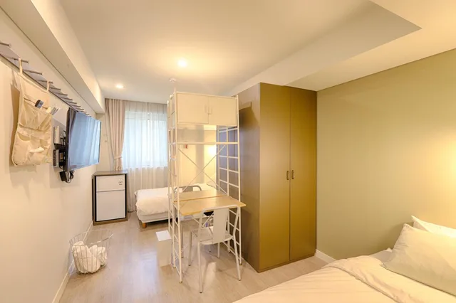 غرفة بسريرين منفصلين، Upflo Hostel 2/2