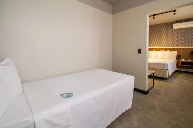 شقة، Hotel Deville Business Maringa 2/3