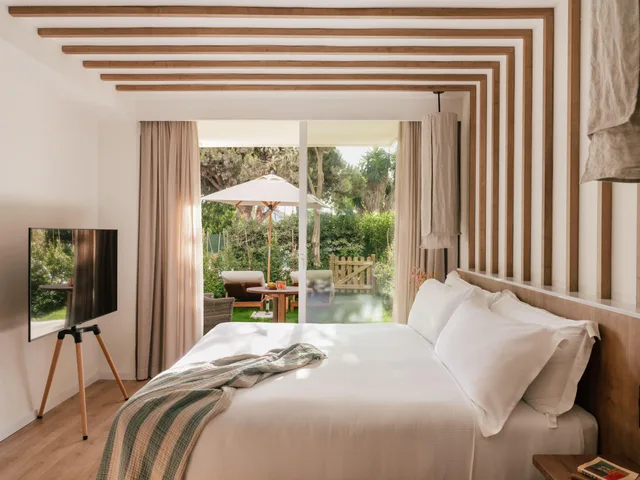 جناح جونيور بسرير مزدوج، ME Marbella 5/10