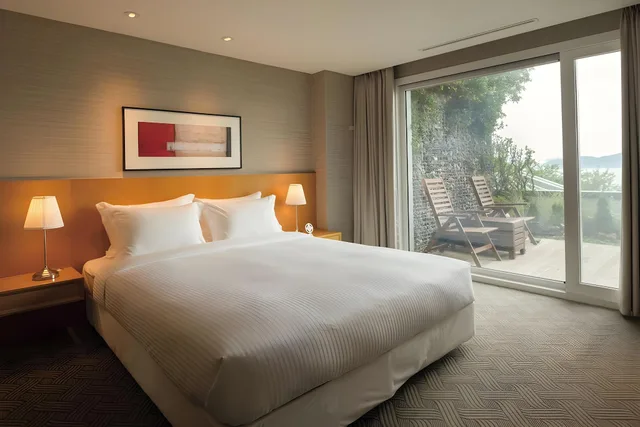 Spa, Terrace، Hotel Illua 1/1