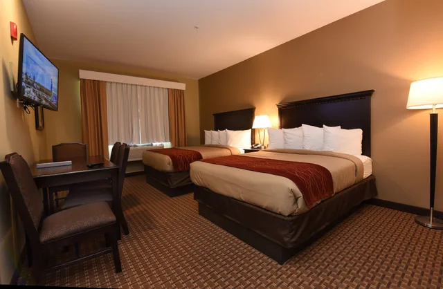جناح بسريرين كوين بمطبخ، Best Western Plus Vintage Valley Inn 2/10