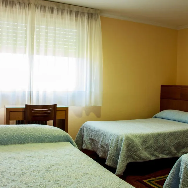 غرفة ثلاثية، Hotel Mabu 5/10