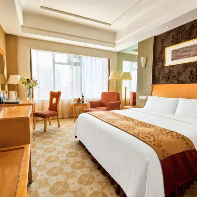 غرفة بسرير مزدوج، Dalian East Hotel 3/6