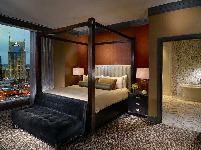 جناح بسرير كينج بغرفة نوم واحدة، Omni Nashville Hotel 2/4