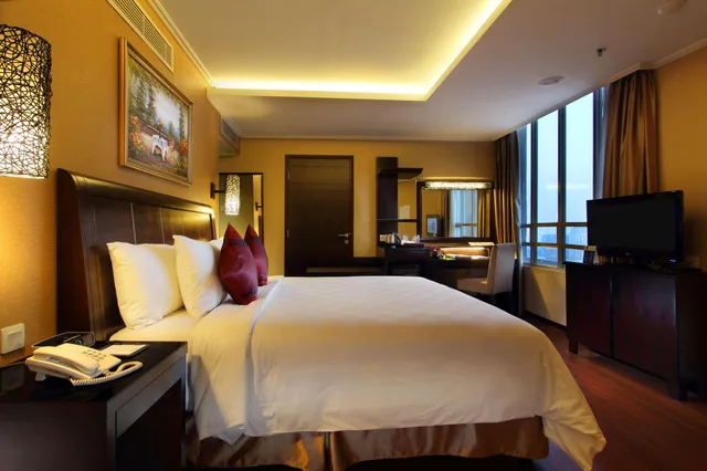 Room, Double Bed, Best Western Mangga Dua Hotel And Residence 2/5