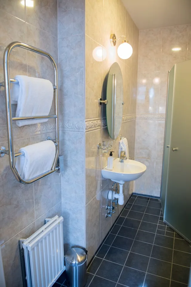 Junior Suite, King Bed, Garden View, Slottshotellet 2/2