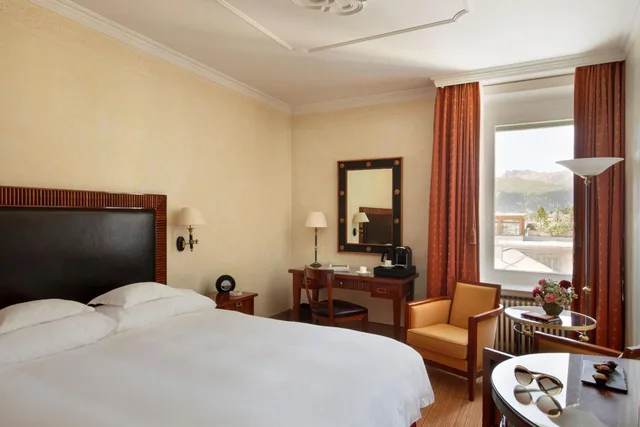 غرفة كلاسيكية بسرير مزدوج، Grand Hotel Kronenhof 1/3