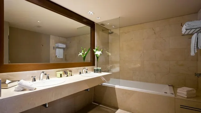 جناح تنفيذي بسرير كوين، Hotel Madero, WorldHotels Elite 1/1