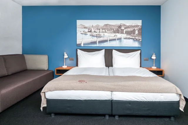 غرفة سوبيريور بسريرين منفصلين بإطلالة على البحيرة بشرفة مع أريكة، Seehotel Kastanienbaum 8/10