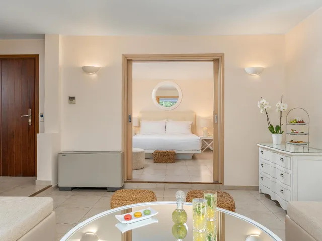 بنغل عائلي بسرير مزدوج بإطلالة على الحديقة مع أريكة، Creta Palace, A Resort to Live 3/3