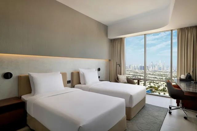 غرفة بسريرين منفصلين، Hotel Local Dubai at Jumeirah Village Triangle by the First Collection 1/1