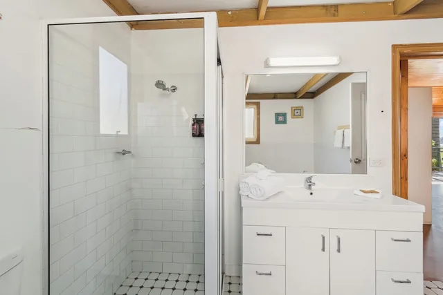 فيلا بسرير بطابقين وسريرين كوين بإطلالة على البحر بـ3 غرف نوم، Coachhouse Marina Resort 5/9