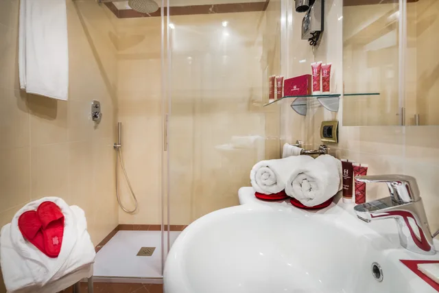 Comfort, Twin Beds, Diocleziano Hotel 2/2