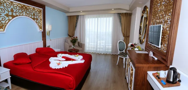 غرفة اقتصادية ثلاثية بسرير مزدوج، J Adore Deluxe Hotel Spa 4/10