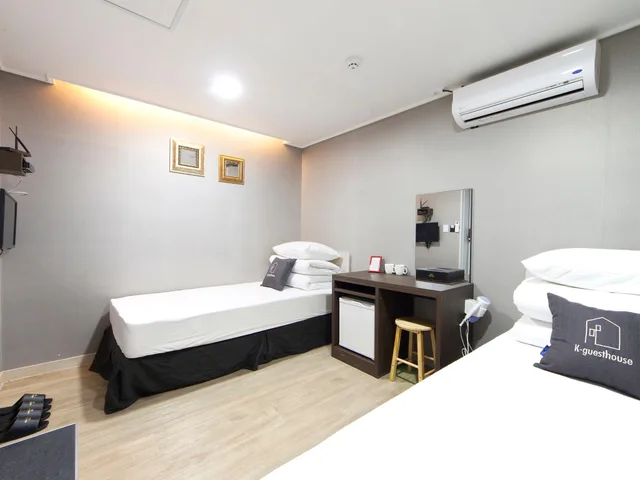 غرفة قياسية بسريرين منفصلين، K-Grand Hostel Gangnam 1 2/2