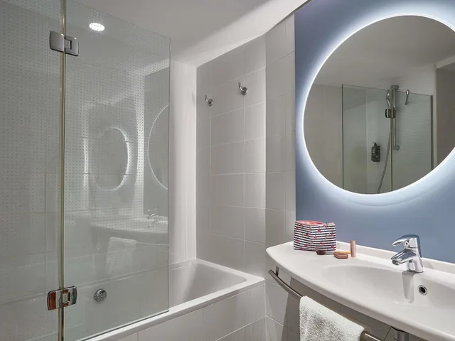 Standard, Multiple Beds، Ibis Barcelona Santa Coloma 7/7
