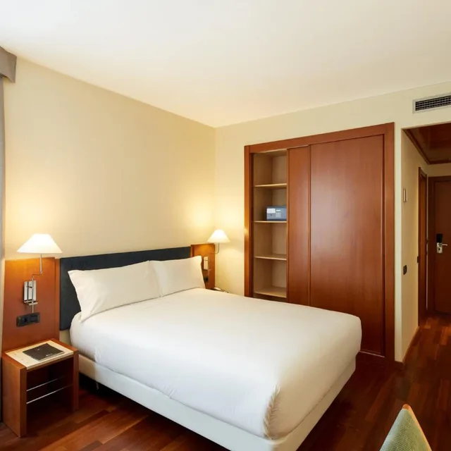 غرفة سوبيريور بسرير كينج، Sercotel Cornella Barcelona (ex. Nh Cornella) 3/10