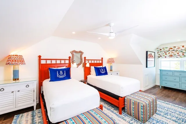 كوخ بسريرين منفصلين وسريرين كينج مع أريكة، The Inn At Stonecliffe 7/10
