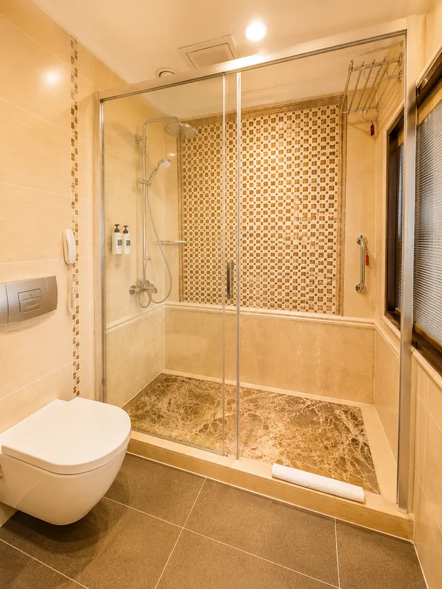 غرفة ديلوكس ثلاثية، Glk Premier Regency Suites And Spa 2/2
