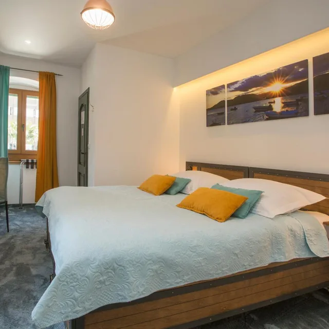 غرفة بسرير مزدوج أو سريرين منفصلين، Villa Diana 6/10