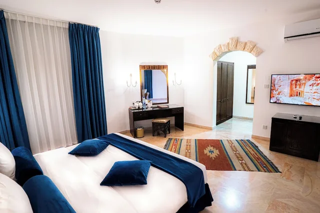 غرفة قياسية بسريرين منفصلين، Old Village Resort Petra 6/10