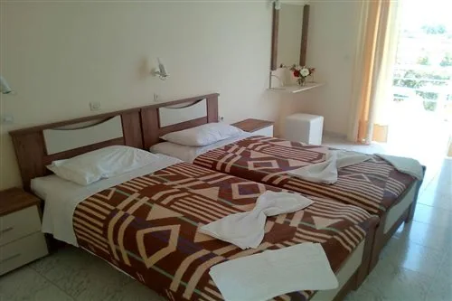 Room, Double Bed, Leonidas Hotel & Studios 1/1