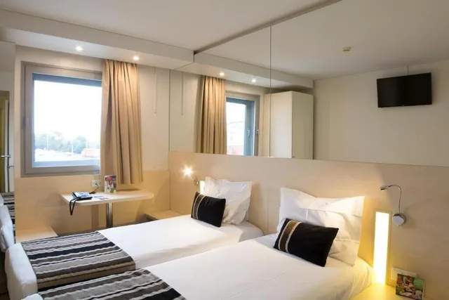 غرفة سوبيريور بسريرين منفصلين، Park Hotel Porto Valongo 2/6