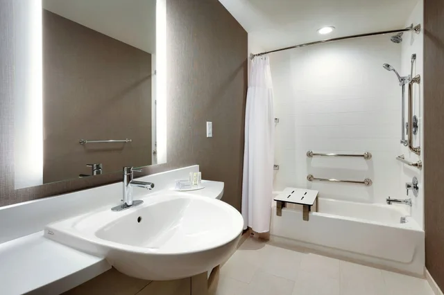 جناح بسرير كينج لذوي الإعاقة، Springhill Suites Salt Lake City South Jordan 4/4