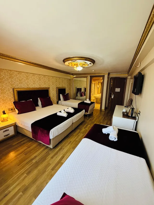غرفة اقتصادية رباعية بأربعة أسرّة، Marmara Deluxe Hotel 1/7