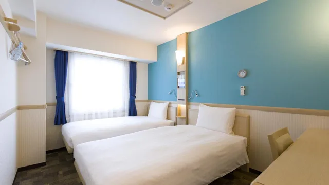غرفة سوبيريور بسريرين منفصلين للمدخنين، Toyoko Inn Urawa Misono Eki Higashi Guchi 6/8