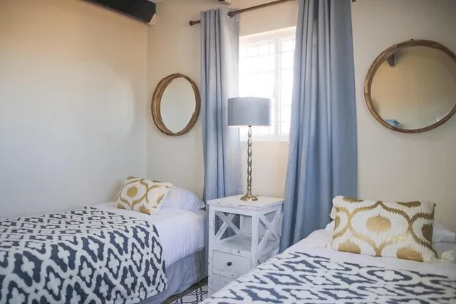 Anna Beulah Farm، كيب تاون 20/48