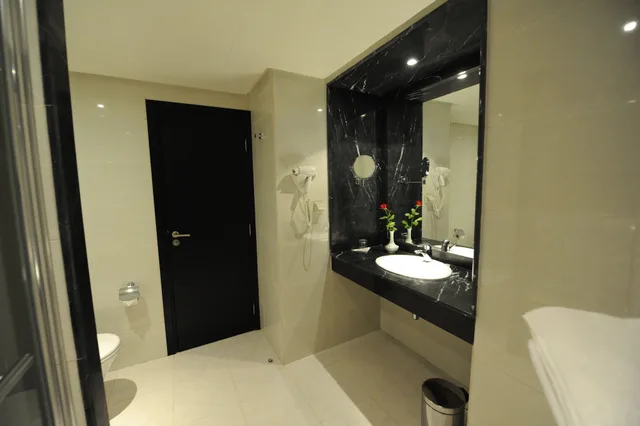 غرفة ثلاثية بسرير فردي، Rive Hôtel 3/3