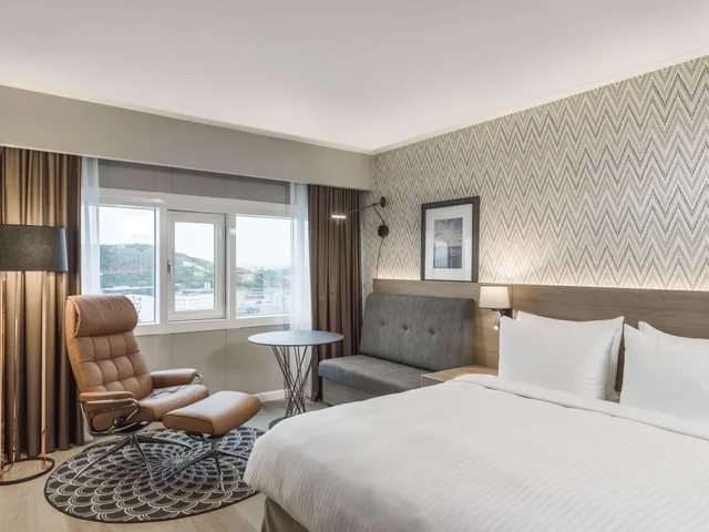 غرفة سوبيريور بسرير كوين بإطلالة، Radisson Blu Plaza Hotel Oslo 2/3